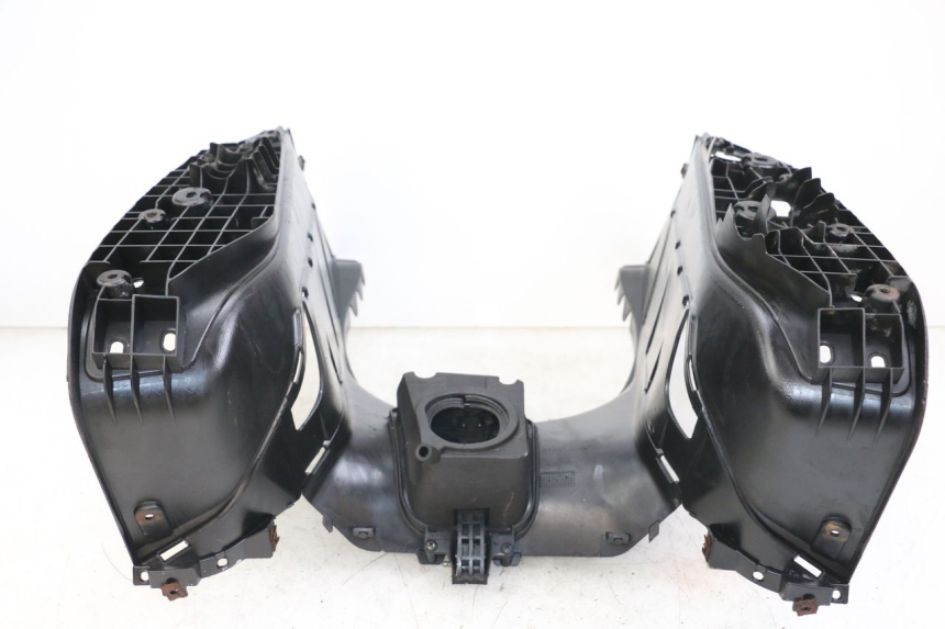 photo de FOOTREST YAMAHA X-MAX XMAX 250 (2006 - 2009)