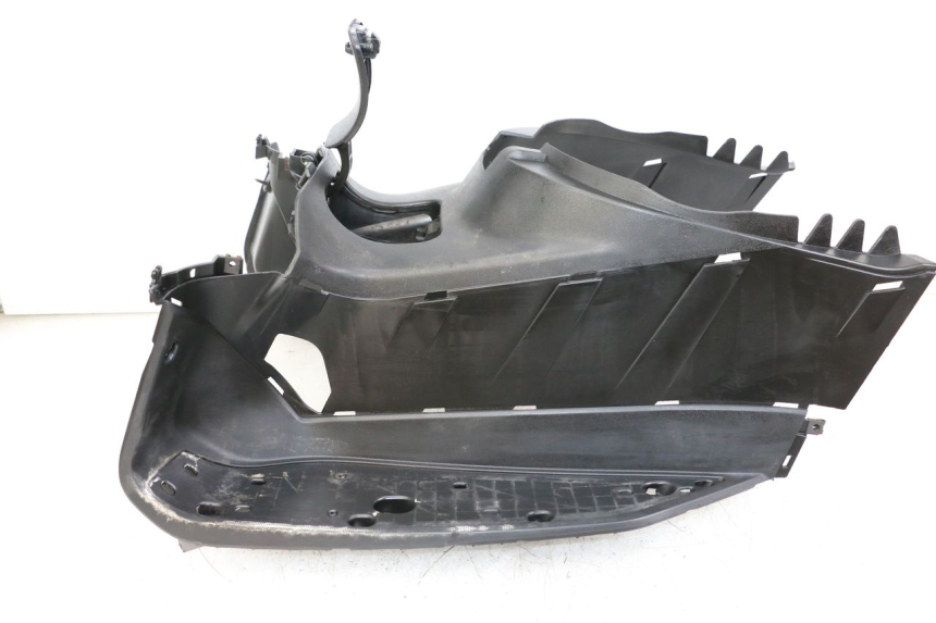 photo de FOOTREST YAMAHA XMAX X-MAX 125 (2006 - 2009)