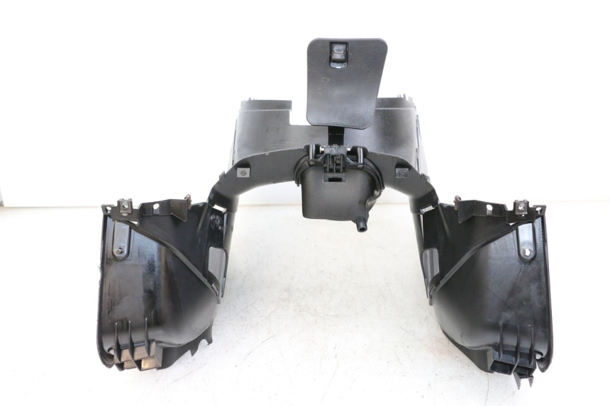 photo de FOOTREST YAMAHA XMAX X-MAX 125 (2006 - 2009)