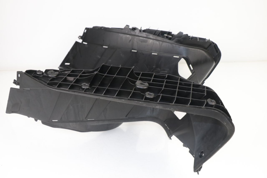 photo de FOOTREST YAMAHA XMAX X-MAX 125 (2006 - 2009)