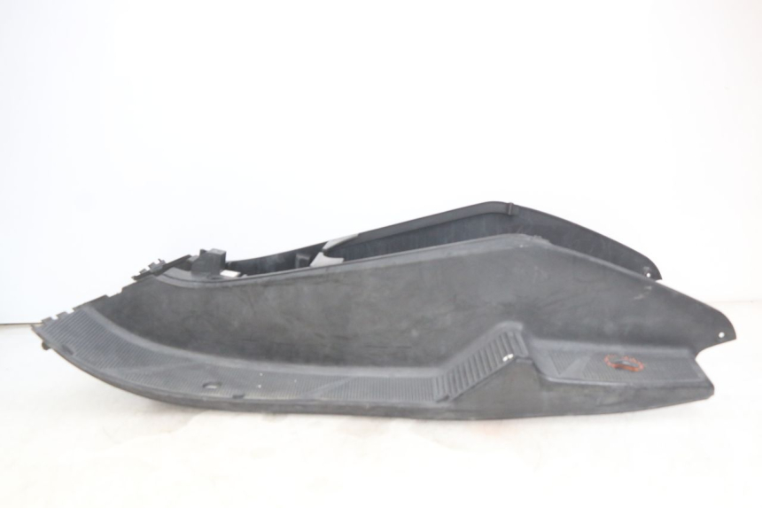 photo de FOOTREST YAMAHA YP MAJESTY 125 (1998 - 2001)