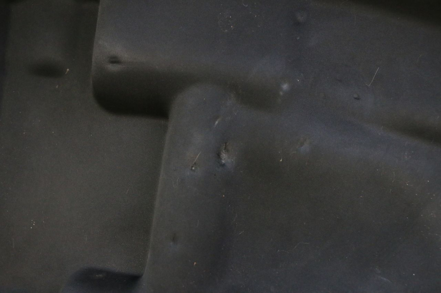 photo de UNDERSEAT CARPET PEUGEOT SATELIS 125 (2013 - 2018)