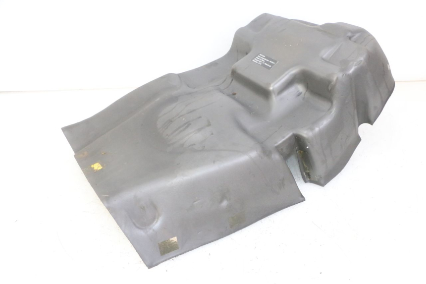 photo de UNDERSEAT CARPET PEUGEOT SATELIS 125 (2013 - 2018)