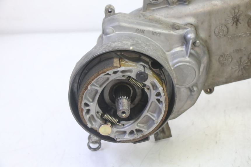 photo de ENGINE KYMCO AGILITY 4T 50 (2018 - 2022) - Surface and material condition