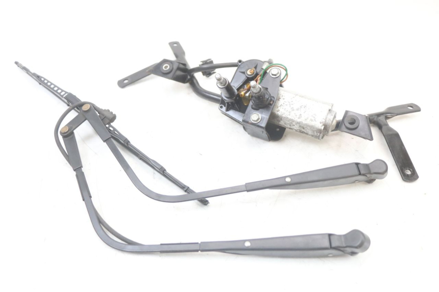 photo de SCREEN ENGINE BMW C1 125 (2000 - 2003)