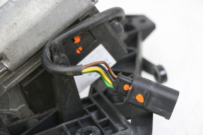 photo de SCREEN ENGINE BMW R RT ABS 1200 (2010 - 2014) - Checked used part