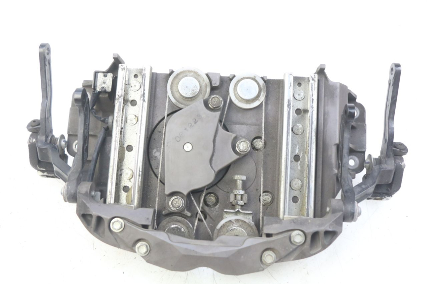 photo de ENGINE BUBBLE YAMAHA FJR ABS 1300 (2006 - 2012)