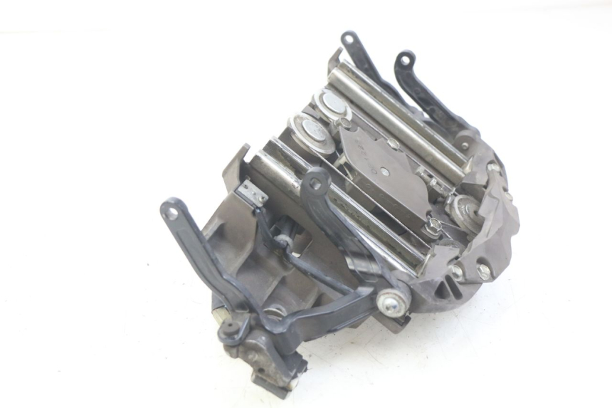 photo de ENGINE BUBBLE YAMAHA FJR ABS 1300 (2006 - 2012)