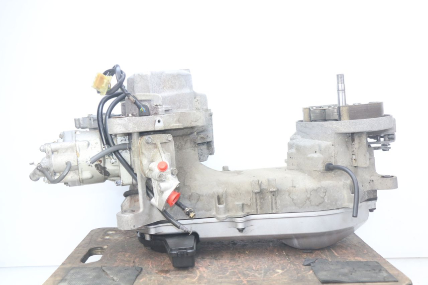 photo de ENGINE HONDA FES PANTHEON 2T 125 (1998 - 2002)