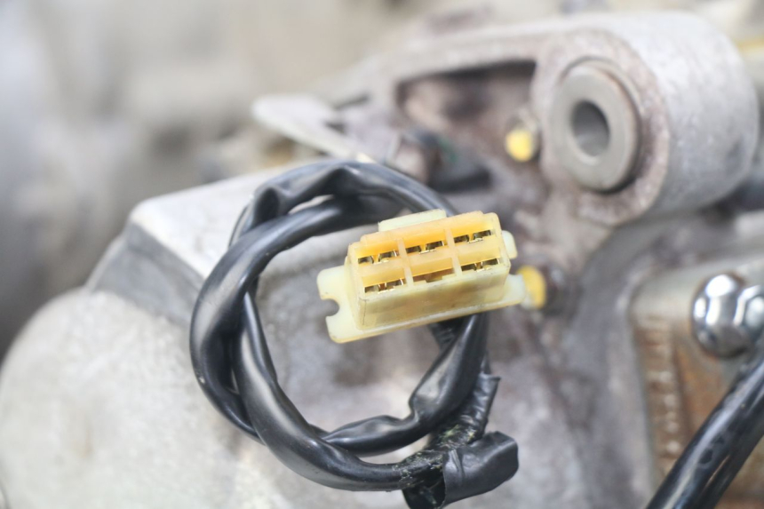 photo de ENGINE HONDA FES PANTHEON 2T 125 (1998 - 2002)