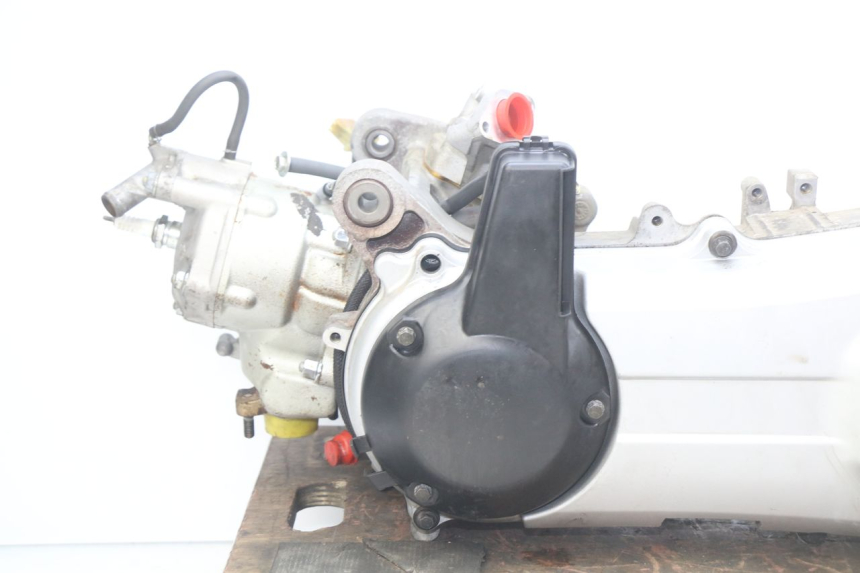 photo de ENGINE HONDA FES PANTHEON 2T 125 (1998 - 2002)