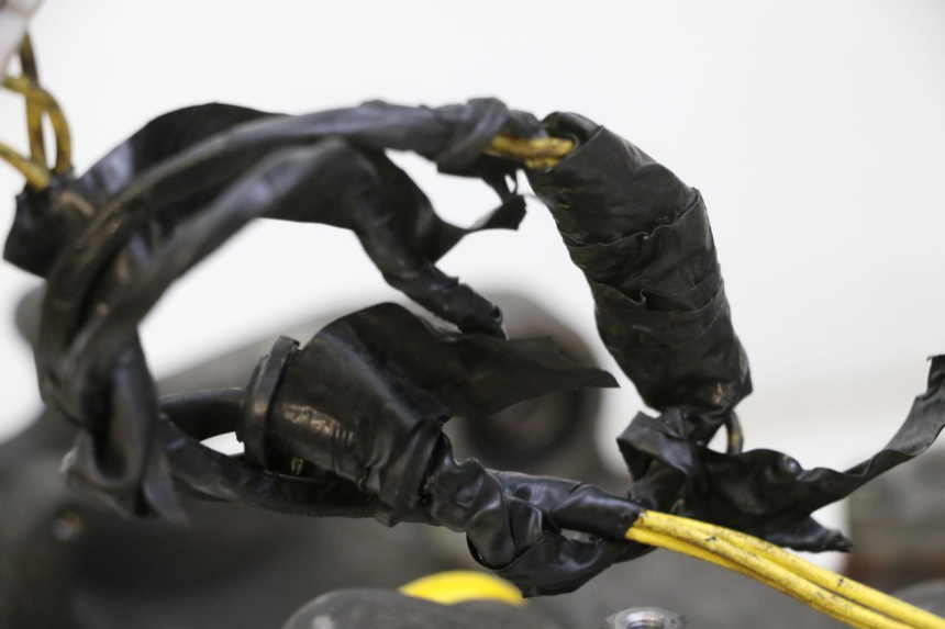 photo de ENGINE HONDA FES S-WING SWING ABS 125 (2007 - 2015)