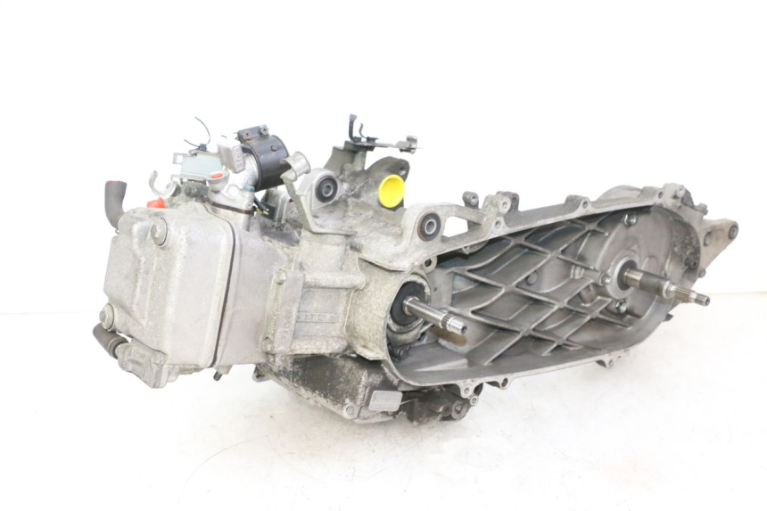 photo de ENGINE HONDA FES S-WING SWING ABS 125 (2007 - 2015)