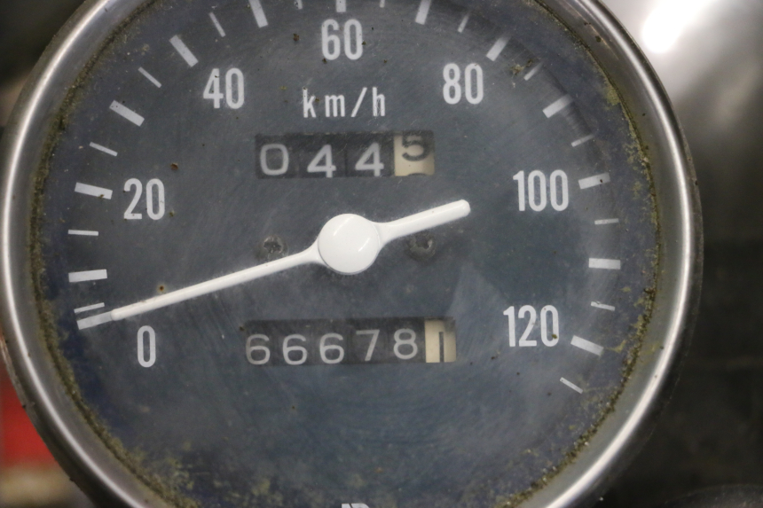 photo de ENGINE SUZUKI GN 125 (1997 - 2000)
