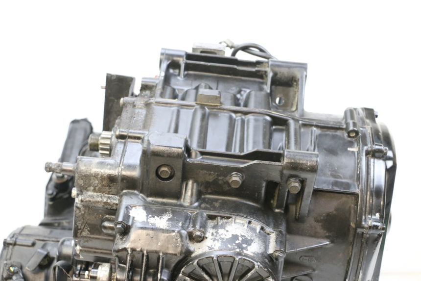 photo de ENGINE KAWASAKI GPZ RX 1000 (1986 - 1988) - Technical close-up