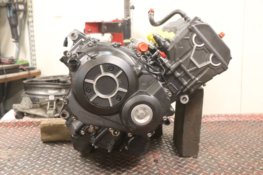 photo de ENGINE HONDA CB R 1000 (2018 - 2023)