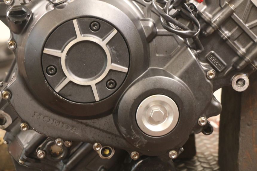 photo de ENGINE HONDA CB R 1000 (2018 - 2023)