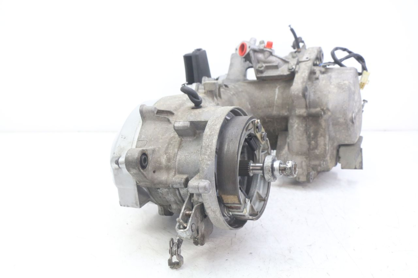 photo de ENGINE HONDA FES PANTHEON 2T 125 (1998 - 2002)