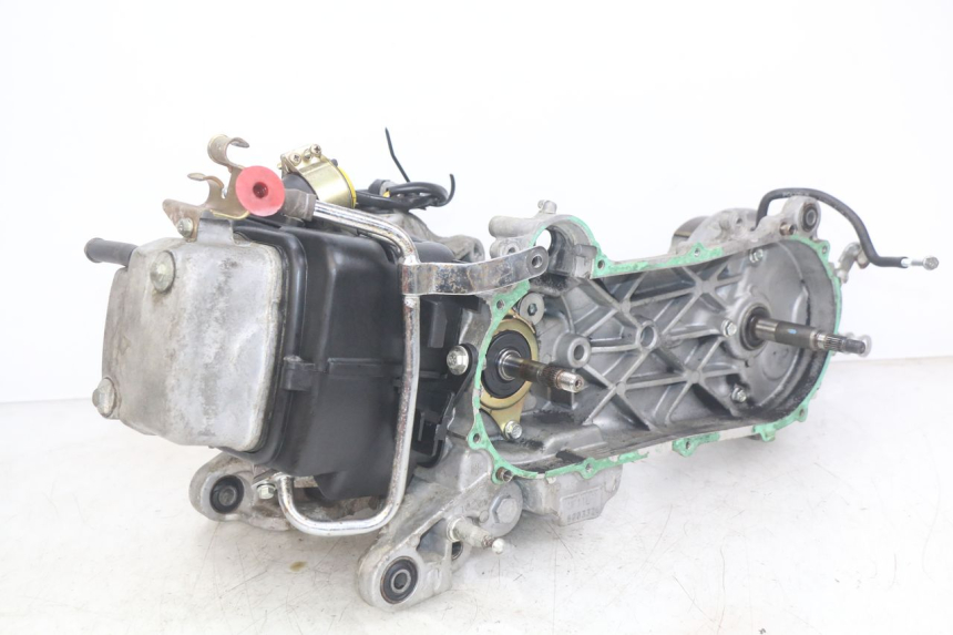 photo de ENGINE HONDA SCV LEAD 100 (2003 - 2007)