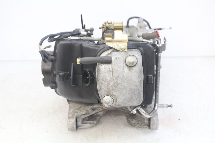 photo de ENGINE HONDA SCV LEAD 100 (2003 - 2007)