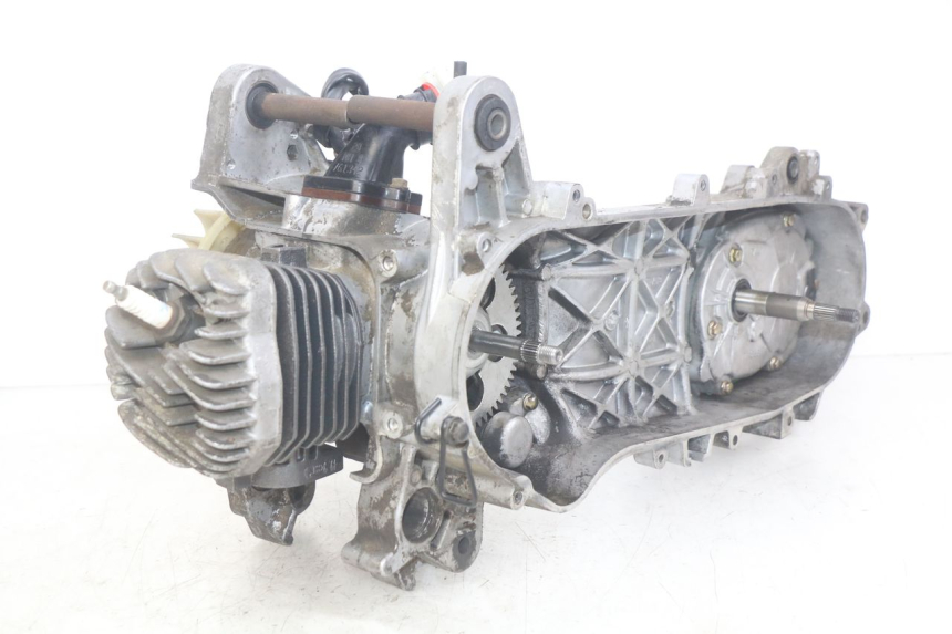 photo de ENGINE PEUGEOT KISBEE 2T 50 (2010 - 2017)