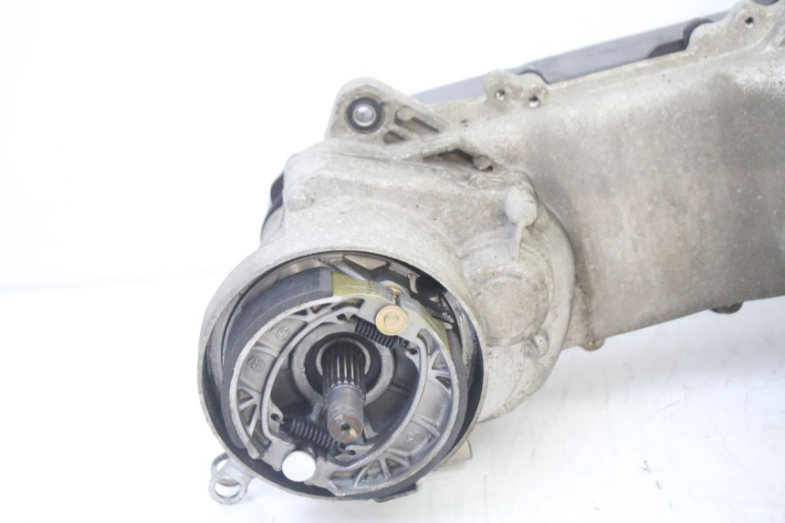 photo de ENGINE PEUGEOT KISBEE 4T 50 (2018 - 2022)