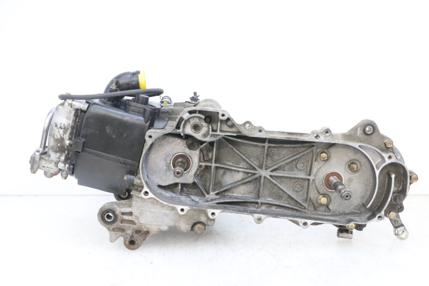 photo de ENGINE PEUGEOT KISBEE 4T 50 (2010 - 2017) - Main view
