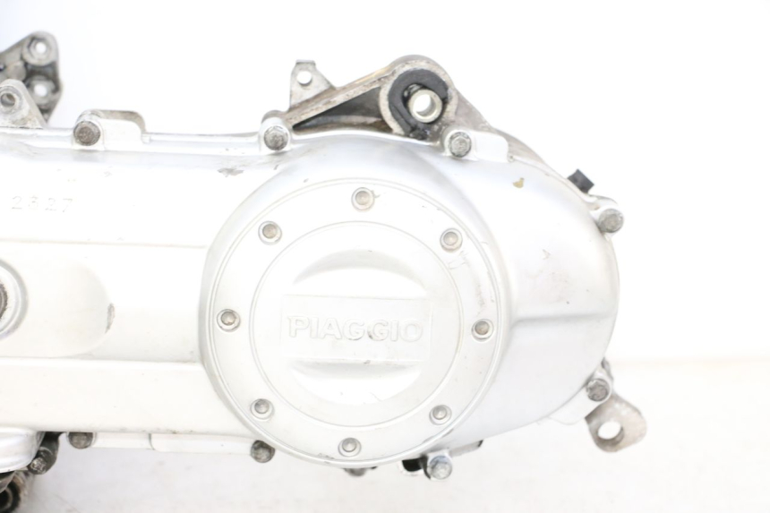 photo de ENGINE PIAGGIO LXV 4T 50 (2009 - 2013)