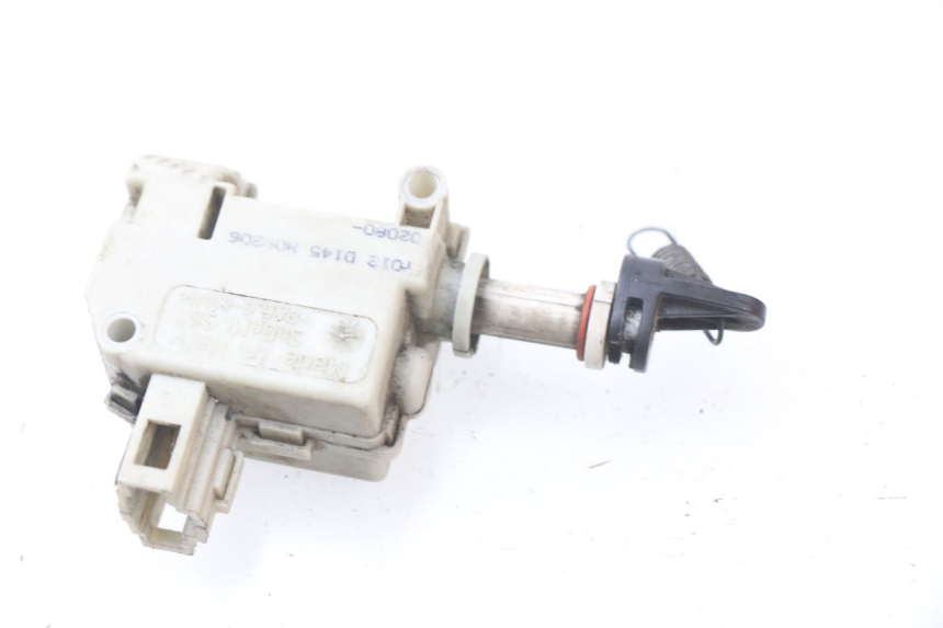 photo de SEAT LOCK ENGINE APRILIA ATLANTIC 125 (2003 - 2009)