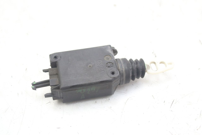 photo de SEAT LOCK ENGINE PEUGEOT GEOPOLIS RS 125 (2007 - 2009)