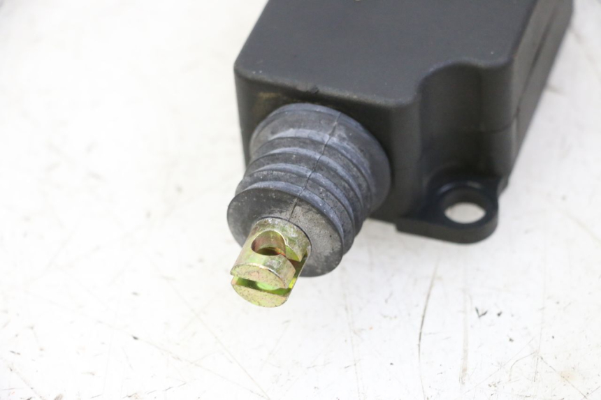 photo de SEAT LOCK ENGINE SYM JOYMAX 125 (2010 - 2017)