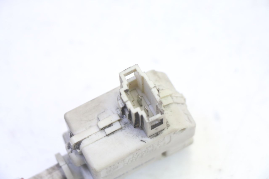 photo de TRUNK OPENING MOTOR PIAGGIO MP3 125 (2006 - 2014)