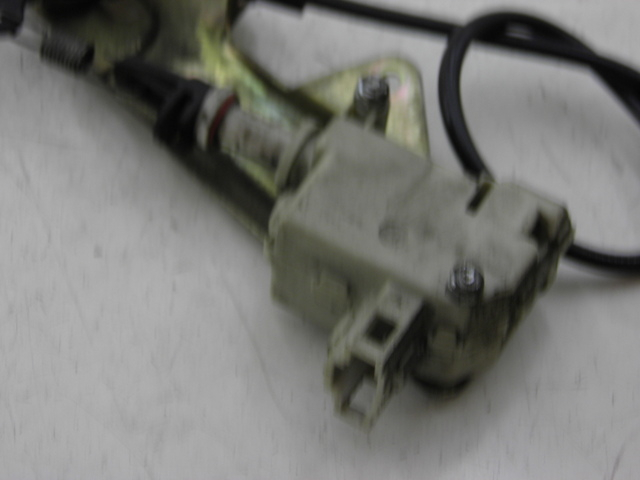 photo de SEAT LOCK ENGINE PIAGGIO BEVERLY 125 (1998 - 2005)