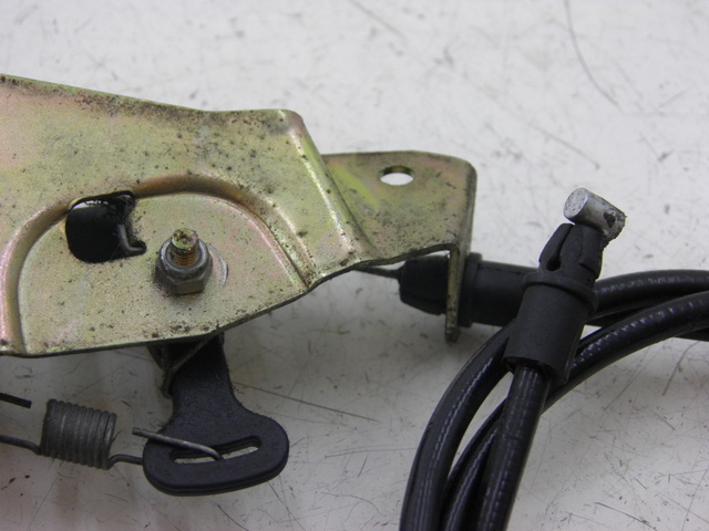 photo de SEAT LOCK ENGINE PIAGGIO BEVERLY 125 (1998 - 2005)
