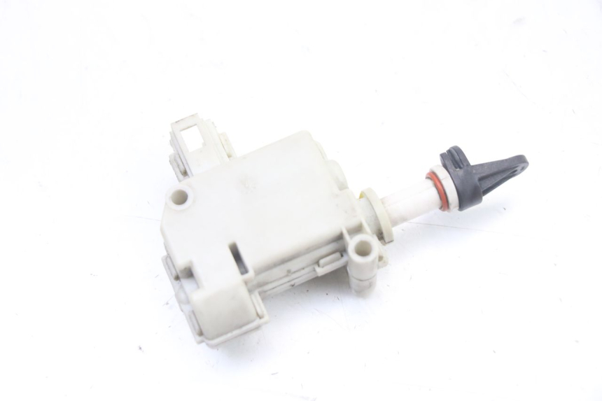 photo de TRUNK OPENING MOTOR PIAGGIO MP3 500 (2014 - 2016)