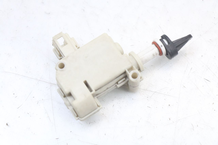 photo de SEAT LOCK ENGINE PIAGGIO MP3 HPE 350 (2018 - 2020)