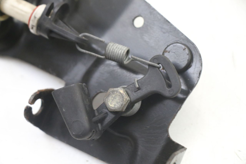 photo de TRUNK OPENING MOTOR PIAGGIO VESPA GRANTURISMO 125 (2003 - 2007)