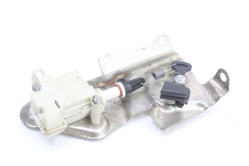 photo de TRUNK OPENING MOTOR PIAGGIO X10 125 (2012 - 2017)