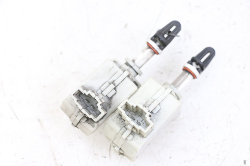 photo de TRUNK OPENING MOTOR PIAGGIO X10 125 (2012 - 2017)