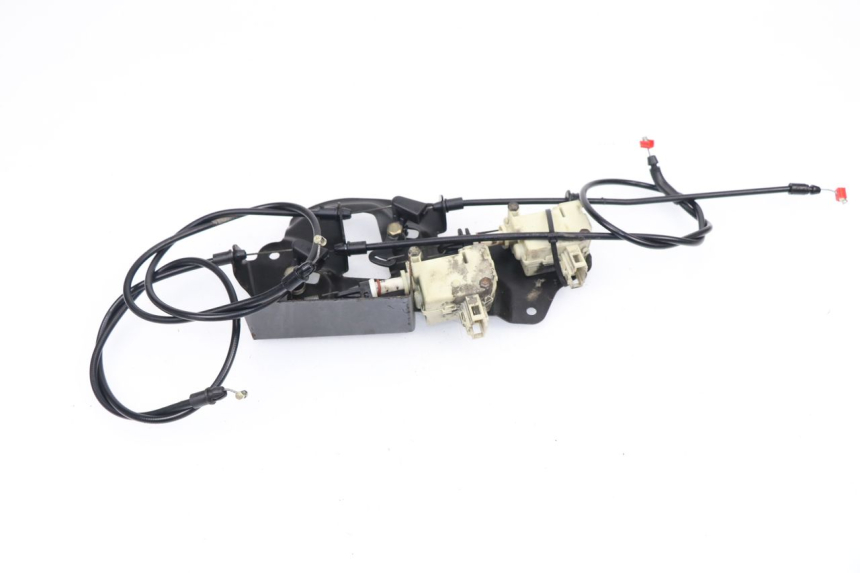 photo de SEAT LOCK ENGINE PIAGGIO X8 125 (2004 - 2007)