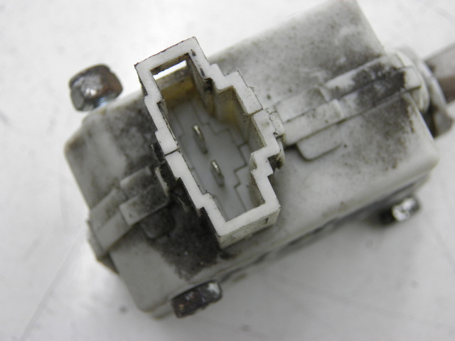 photo de SEAT LOCK ENGINE PIAGGIO X8 STREET 125 (2006 - 2007)