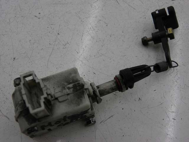 photo de SEAT LOCK ENGINE PIAGGIO X8 STREET 125 (2006 - 2007)