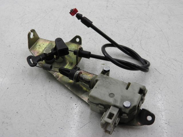 photo de TRUNK OPENING MOTOR PIAGGIO X9 EVOLUTION 125 (2003 - 2007)