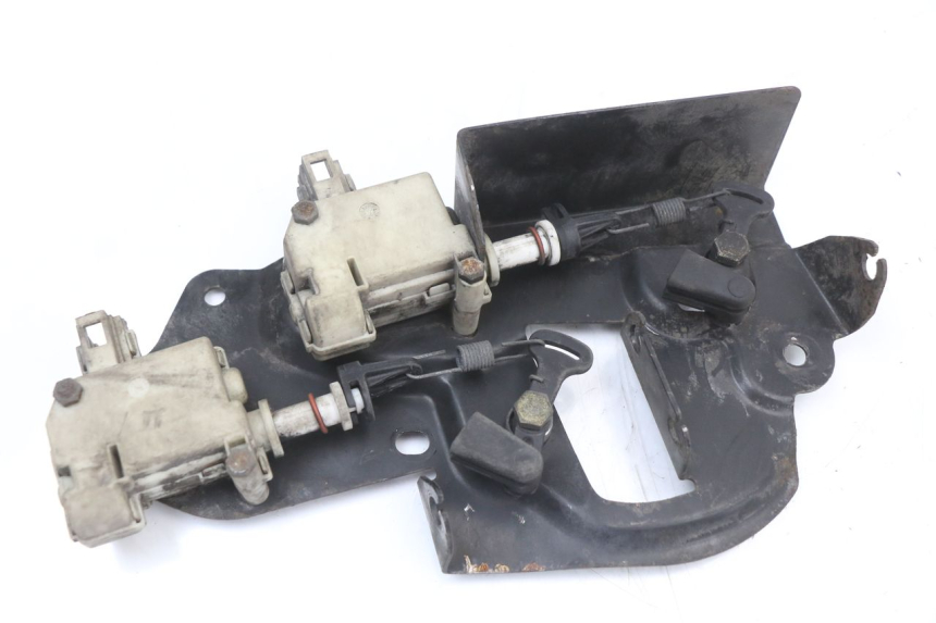 photo de SEAT LOCK ENGINE PIAGGIO XEVO - X EVO 125 (2007 - 2016)