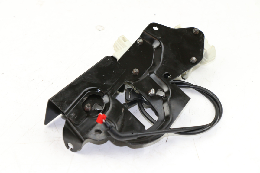 photo de SEAT LOCK ENGINE PIAGGIO XEVO - X EVO 125 (2010 - 2015)