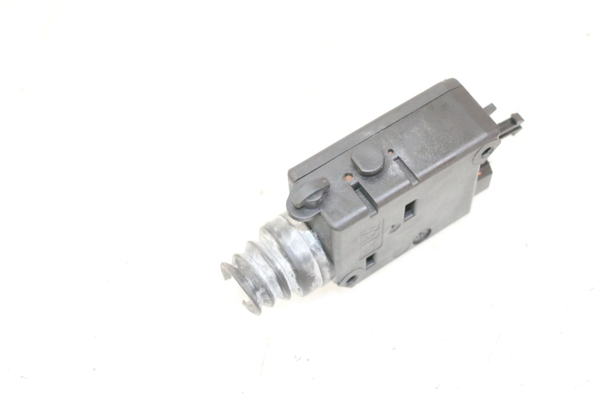 photo de SEAT LOCK ENGINE PEUGEOT SATELIS 125 (2013 - 2018)