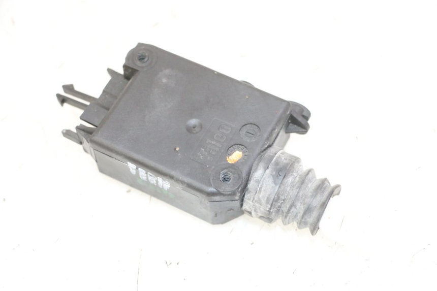 photo de SEAT LOCK ENGINE PEUGEOT SATELIS 125 (2013 - 2018)