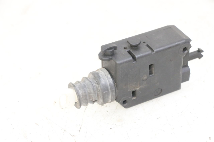 photo de SEAT LOCK ENGINE PEUGEOT SATELIS 125 (2013 - 2018)