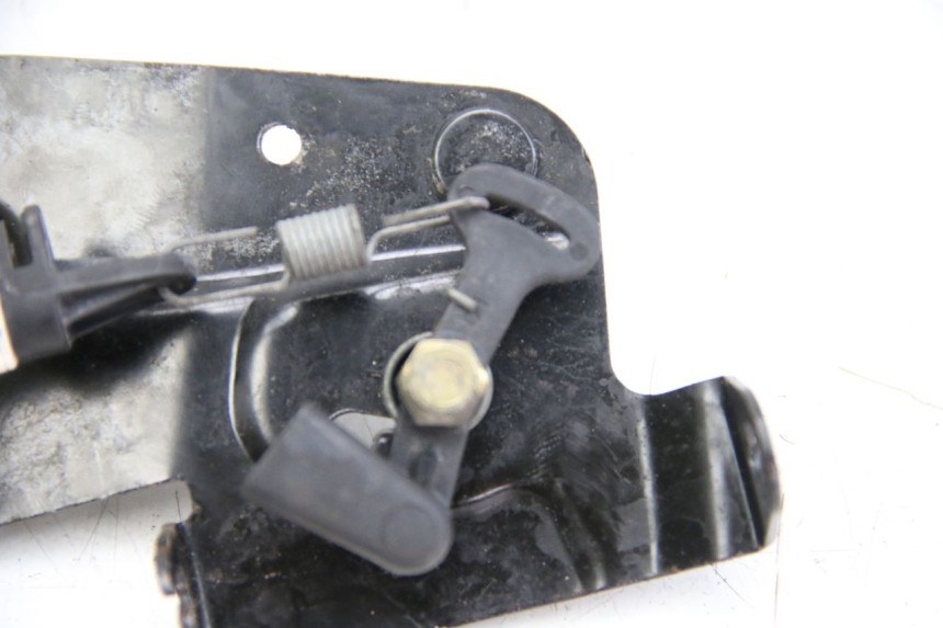 photo de TRUNK OPENING MOTOR PIAGGIO VESPA GRANTURISMO 125 (2003 - 2007)