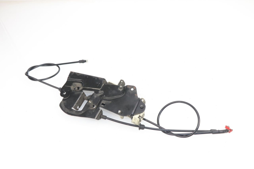 photo de SEAT LOCK ENGINE PIAGGIO X8 400 (2006 - 2007)